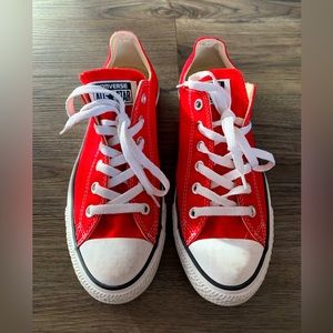 Chuck Taylor All Star Classic.